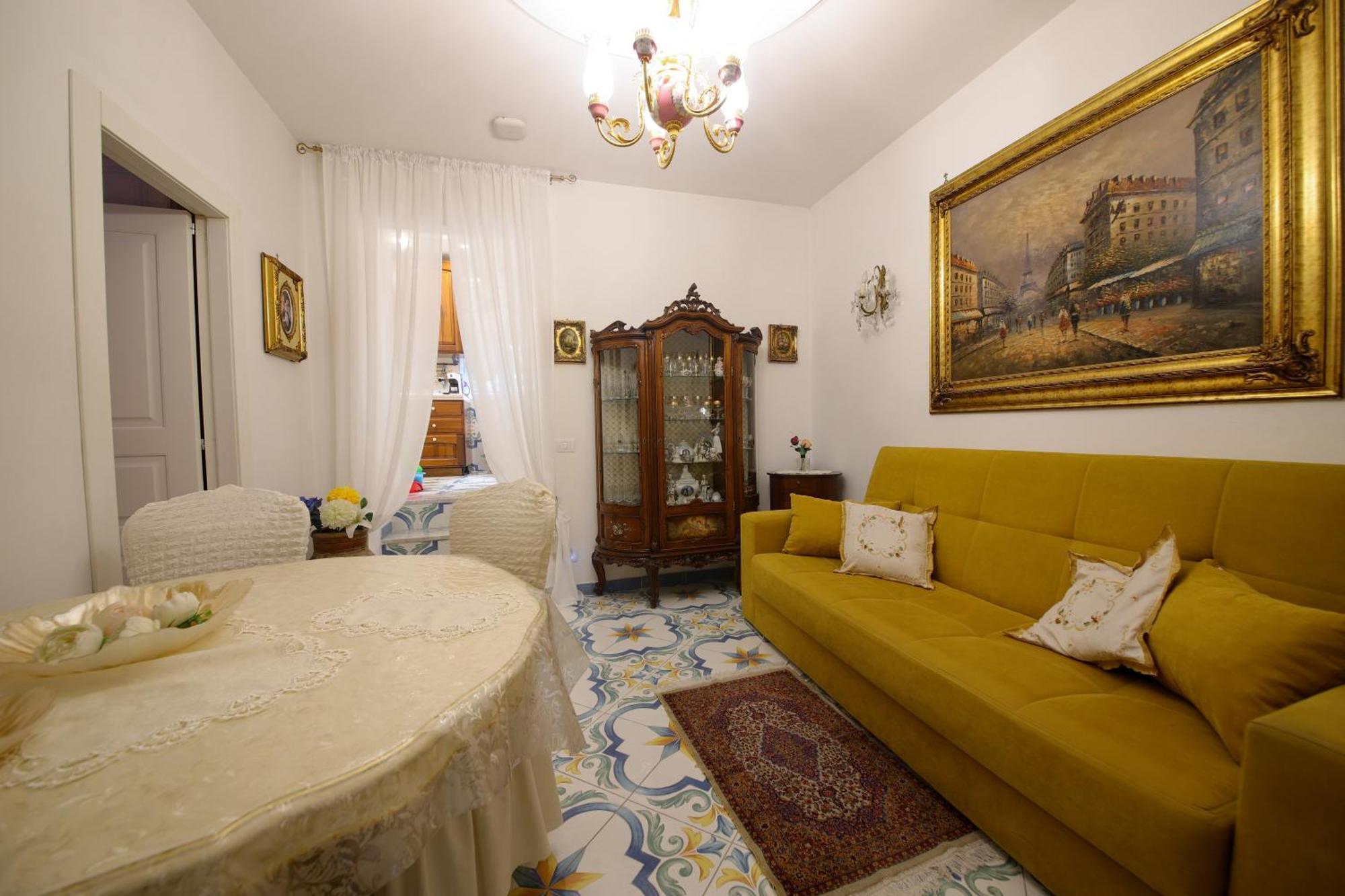 Giallo Napoletano Home Νάπολη Εξωτερικό φωτογραφία